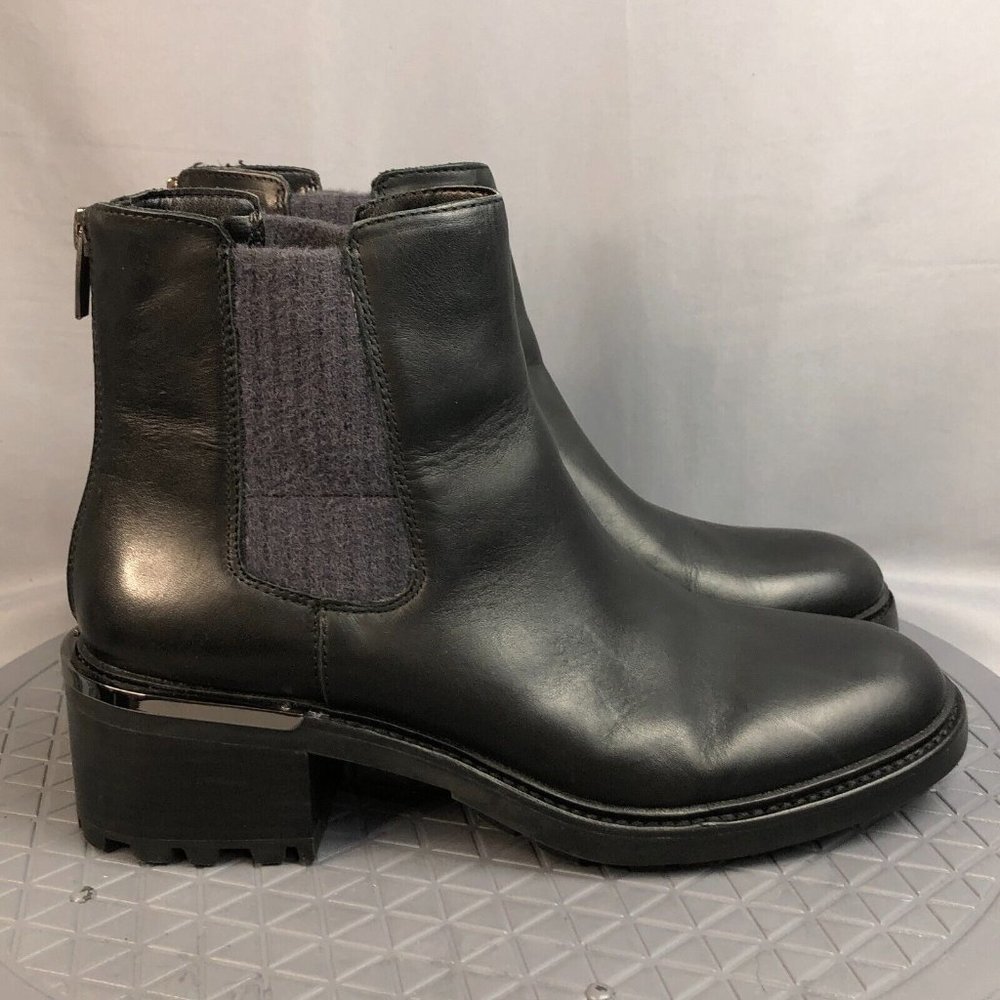 Vince Camuto Womens Chelsea Boots Kelivena Leather Black Size 9.5 Medium Shoes